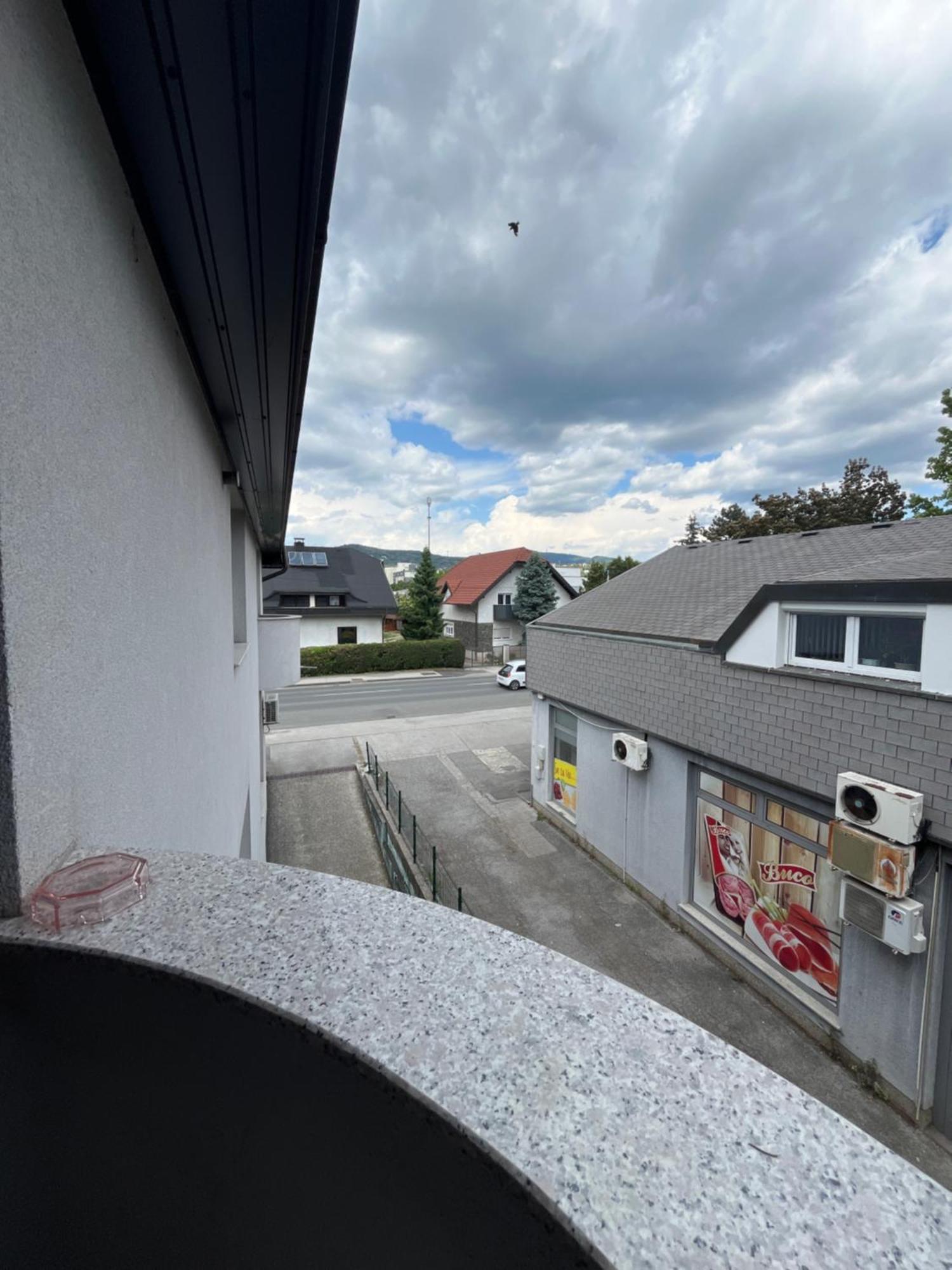 Apartmani Vacanza Zagreb Exteriör bild